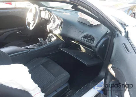 2019 Dodge Challenger Sxt Awd z USA, uszkodzony, nr VIN 2C3CDZGGXKH759704